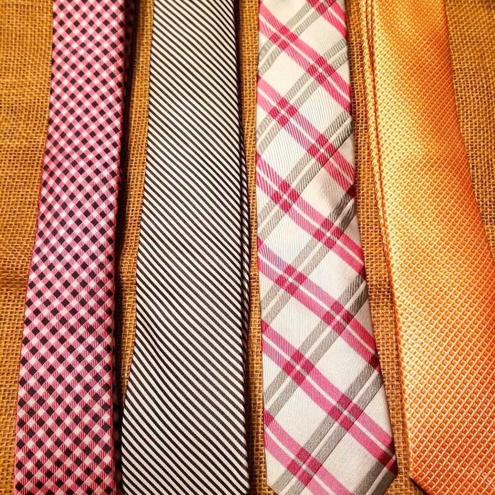 4 EXPRESS men's neckties
